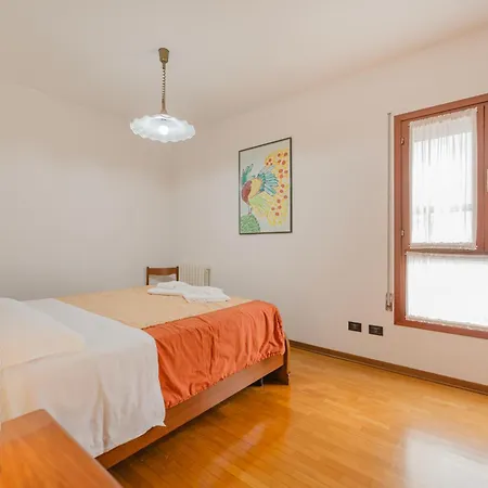 Casa Golden - Between Venice And Padova & Parking Apartment *